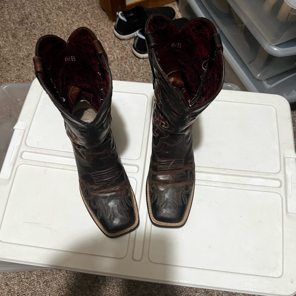 Ariat Brown Heeled Boots